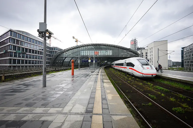 20 Jahre Berliner Hauptbahnhof (2)